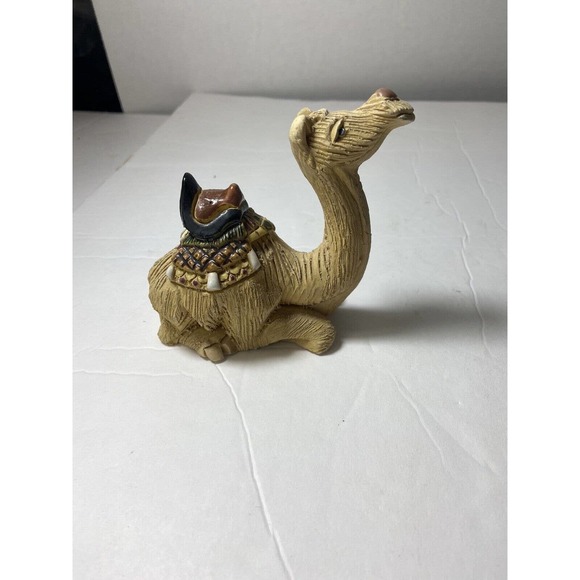 Uruguay Sleepy Camel Figurine Artesania Rinconada Art Pottery Animal Sculpture - Picture 9 of 10